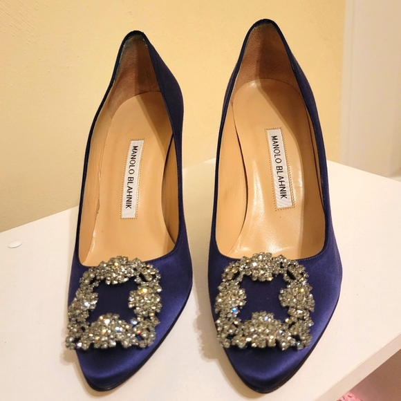 Manolo Blahnik Shoes - Manolo Blahnik M-Hangisi